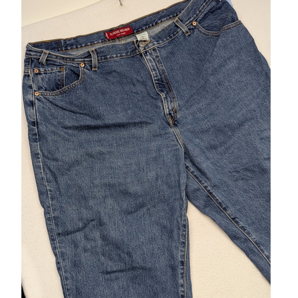 Vintage Levis 550 Relaxed Fit Jeans Womens 40x29 Medium Wash Blue Denim